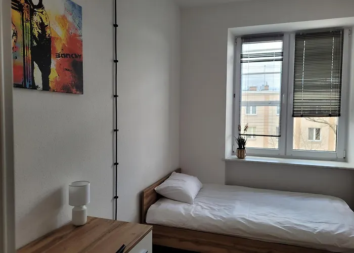 Axo-Hostel 14